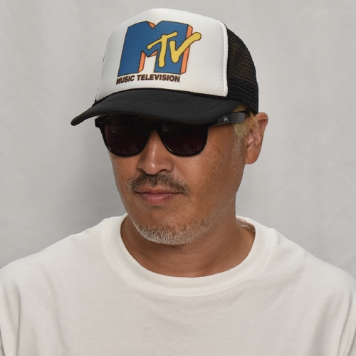 MTV/Trucker Mesh Capʥƥӡ å奭åס˥֥åߥۥ磻 [a-8124]
