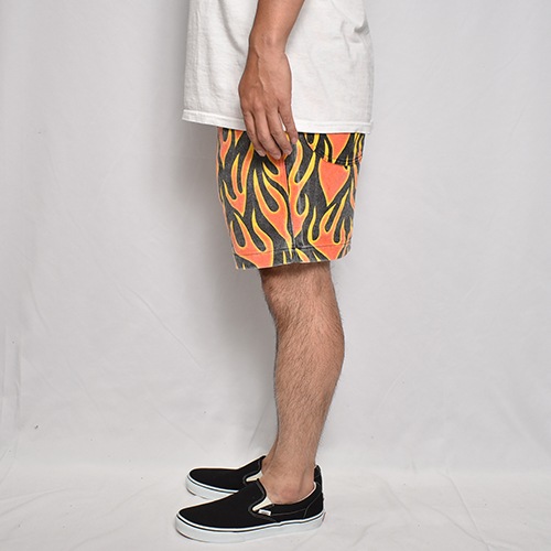 US ファイヤーパターン イージー ショートパンツEasy Short Pant US 三軒茶屋 'Multi Flames Easy Short Pants'イージー ショーツ