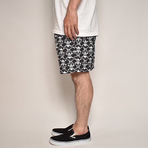 Skull & Cross Bones Easy Shortsʥܡ󥺥硼ġ˥֥åߥۥ磻 [a-5991]