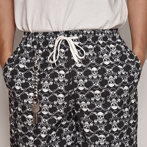 Skull & Cross Bones Easy Shortsʥܡ󥺥硼ġ˥֥åߥۥ磻 [a-5991]