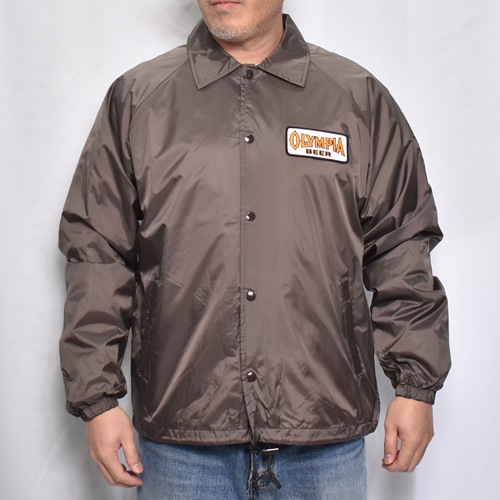 Olympia Beer Nylon Coach Jacket�ʥ����ԥ� �ʥ����󥳡������㥱�åȡ˥֥饦�� [a-8354]