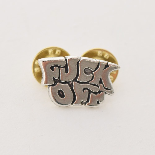 ピンバッジ Classic Rectangular US Flag Pin 1867 Rothco - Top Quality 本物のミリタリー放出品 US軍 ピンバッジ(軍章・部隊章・襟章