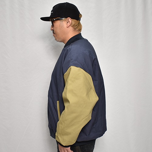 A BATHING APE アベイシングエイプ ファーコート カモ柄 ブルー