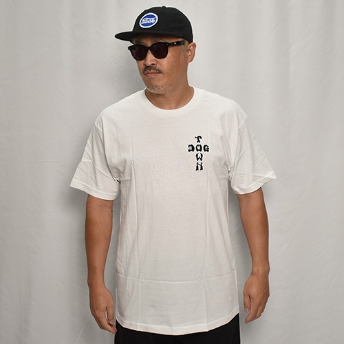 新品 DJサンタモニカ Dog Days Tour Tシャツ Lサイズ 新品 DJサンタモニカ Dog Days Tour Tシャツ Lサイズ MAN WITH A