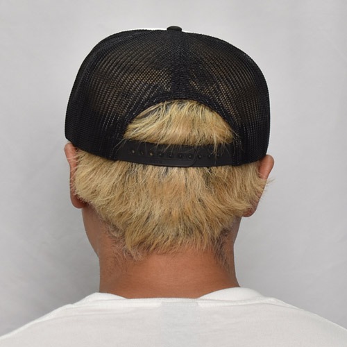 66-71 HD Official Trucker Mesh Cap�ʥϡ��졼���ӥåɥ��� ��å��奭��åס˥ۥ磻��/�֥�å� [a-8050]