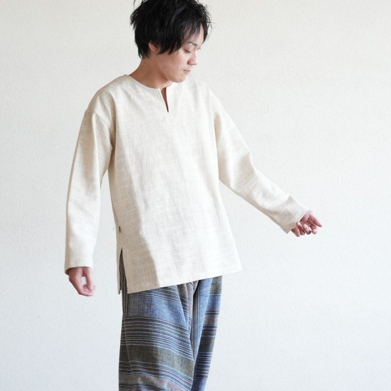 プルオーバーsize4