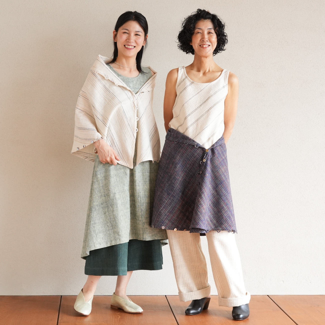 うさとの服 usaato 大きい葉っぱストール 藍 ヘンプ100% 葉っぱストールsizeF | 新商品 | Usaatoオンラインショップ