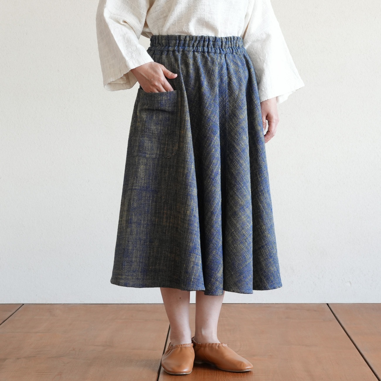 【未使用品】うさとの服　usatto　スカート　深い藍染　サイズ2 スカートsize2 | カテゴリーから選ぶ,スカート,すべてのスカート