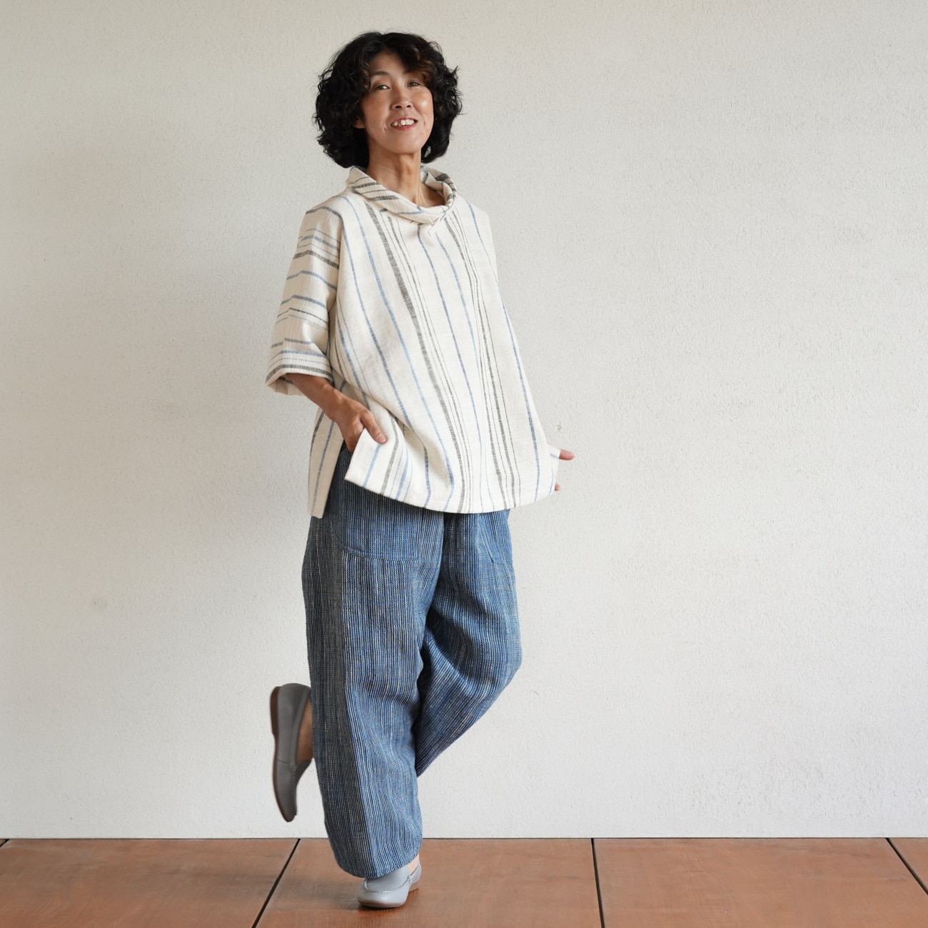 美品 うさとの服 綿 プルオーバー 藍染 usaato ウサト プルオーバーsize2 | 新商品 | Usaatoオンラインショップ