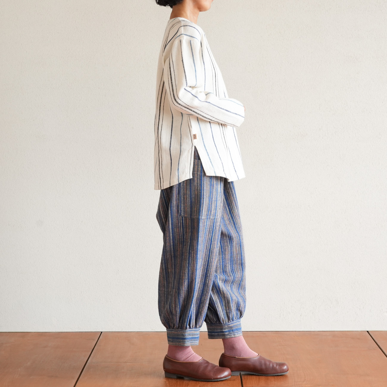 美品 うさとの服 綿 プルオーバー 藍染 usaato ウサト プルオーバーsize4 | 新商品 | Usaatoオンラインショップ