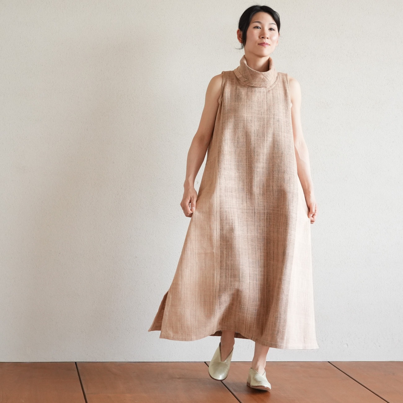 週末お値下げ☆うさとの服　usaato ノースリーブワンピ　サイズ４ ベージュ ワンピースsize4 | 新商品 | Usaatoオンラインショップ