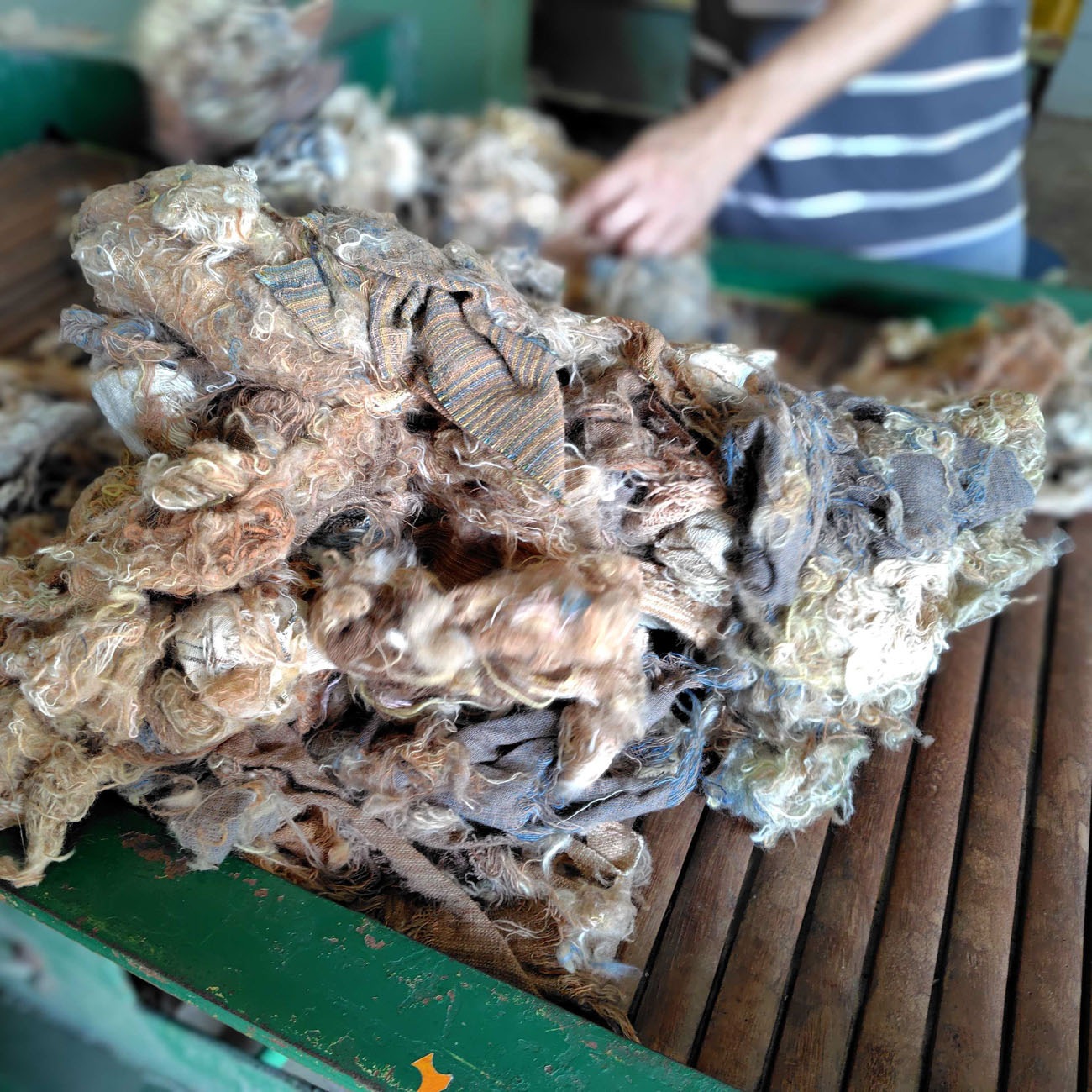 トップス atsu AG241KT0101_1.jpg