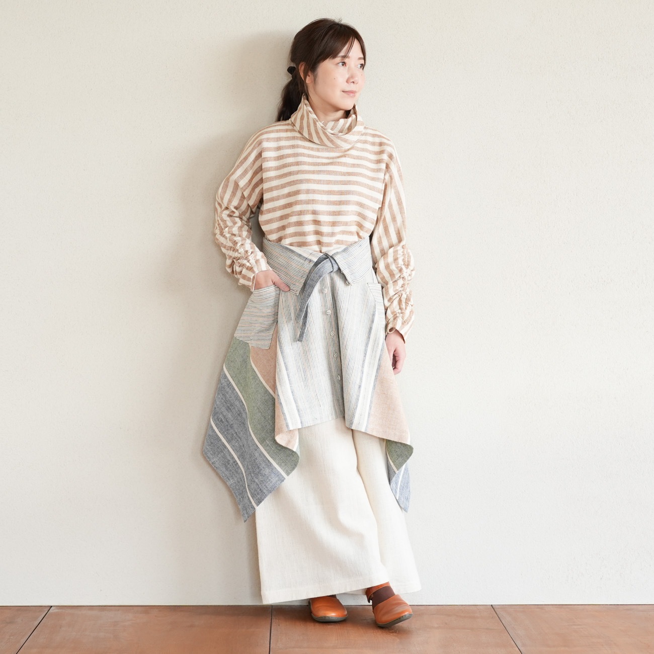 うさとの服⭐︎usaato　腰巻き うさとの服 usaato 腰巻きエプロン 藍染め - メルカリ