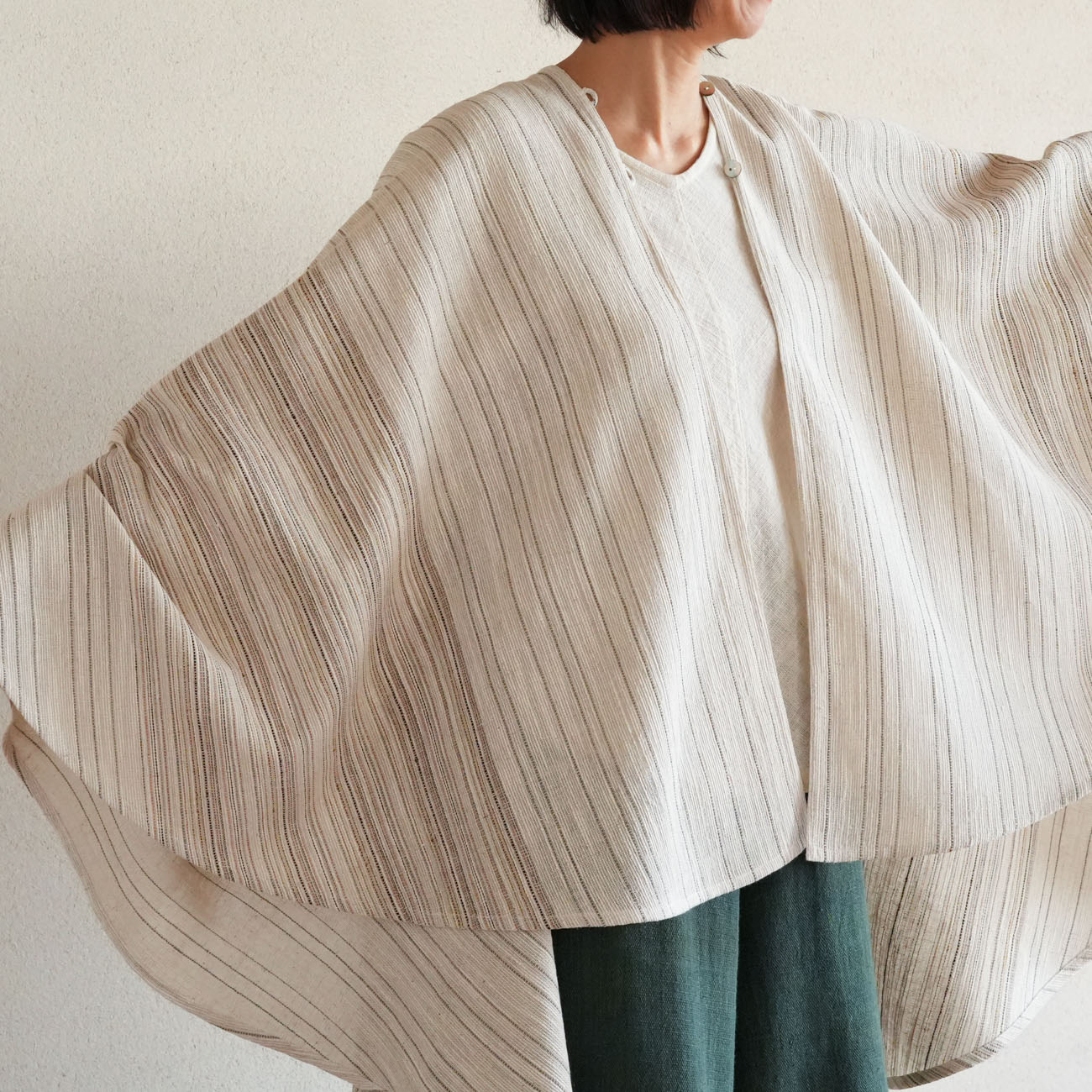 本日限定値下げ！！【美品】うさとの服　お月様マント お月さまマントsizeF | 染めから選ぶ | Usaatoオンラインショップ