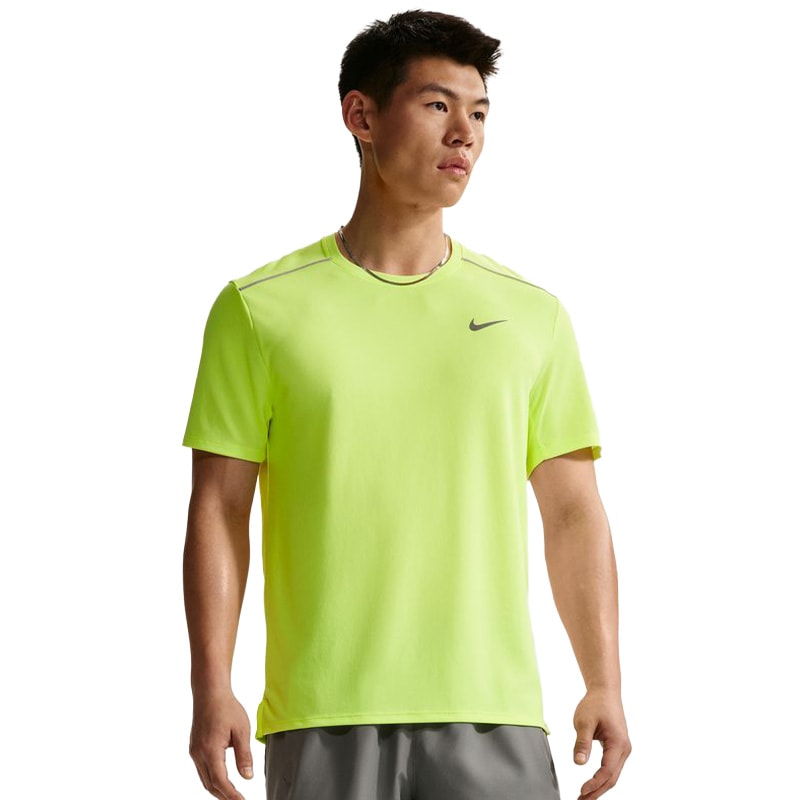 SALE】ナイキ NIKE Storm-FIT ランニング ジャケット FB5516-010