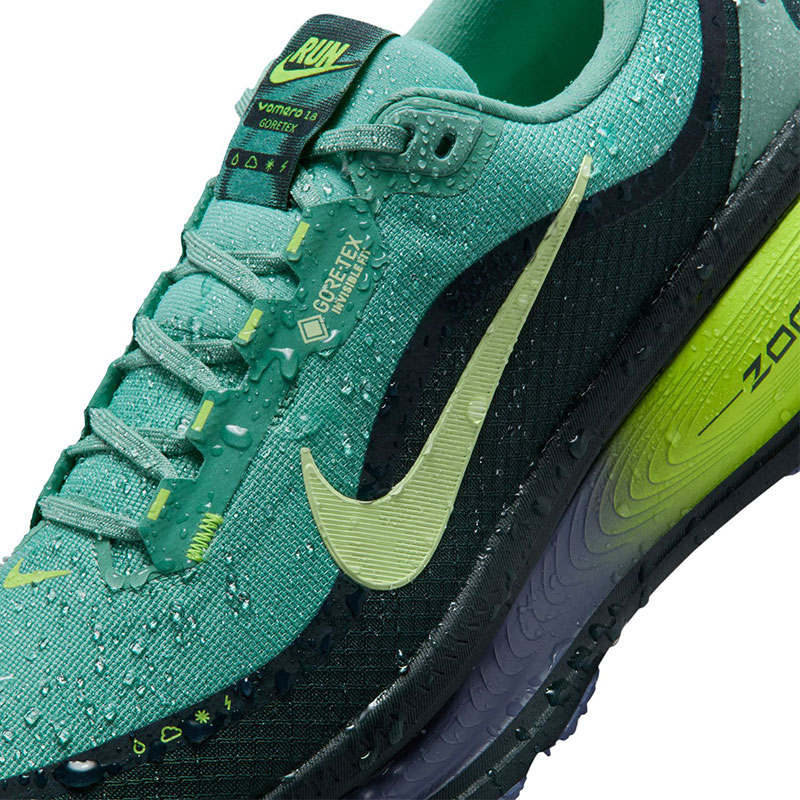 ナイキ NIKE ズーム ボメロ 18 GORE-TEX HQ7001-300 メンズ ロード