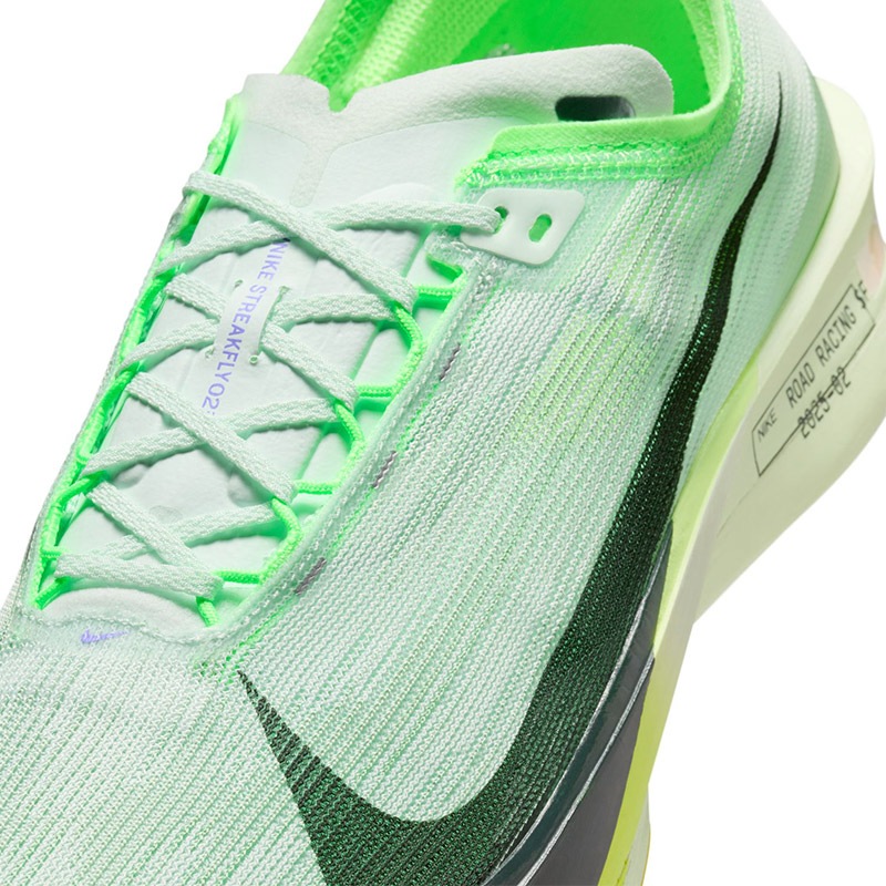 ナイキ NIKE ズームX ストリークフライ 2 HF6416-300 ユニセックス