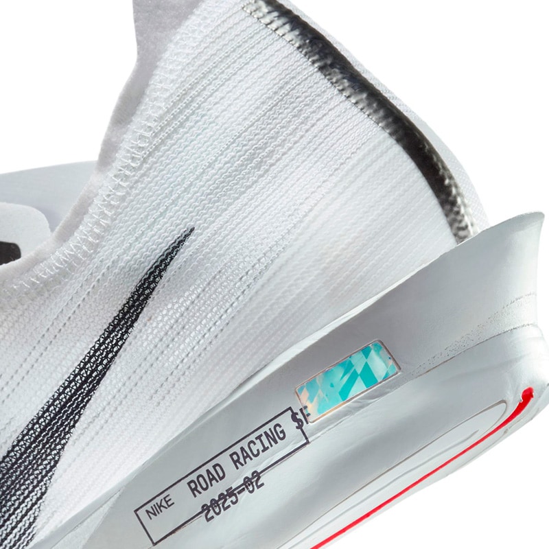 ナイキ NIKE ズームX ストリークフライ 2 HF6416-100 ユニセックス