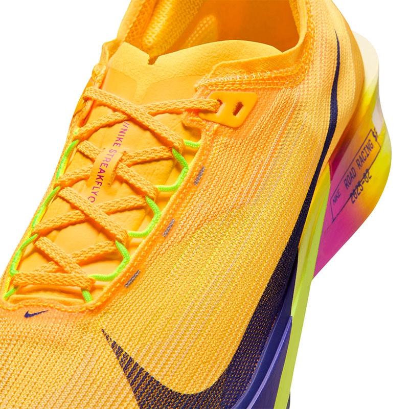 ナイキ NIKE ズームX ストリークフライ 2 HF6416-800 ユニセックス