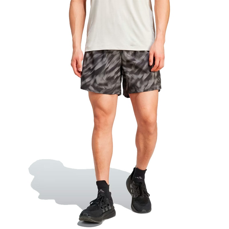 アディダス adidas オウン ザ ラン 総柄プリント ショーツ JN9872