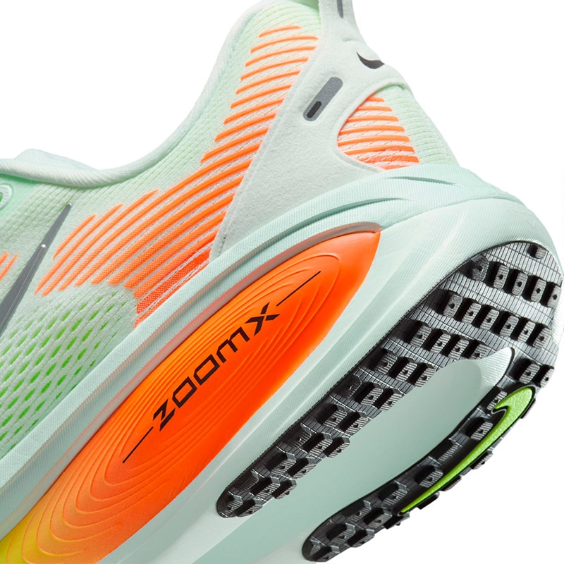 新品未使用】NIKEズームボメロ18/HM6803ー300/メンズ27cm ランニング,ランニングシューズ(クッション・厚底),メンズ