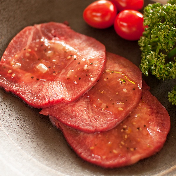 ★ 和牛 純国産牛 の 黒タン 約1581g★ 焼肉 ハラミ 贅沢　ごほうび 貴重！国産黒毛和牛 霜降り黒タン 約１８８１ｇ ギフト 焼肉 黒毛和牛