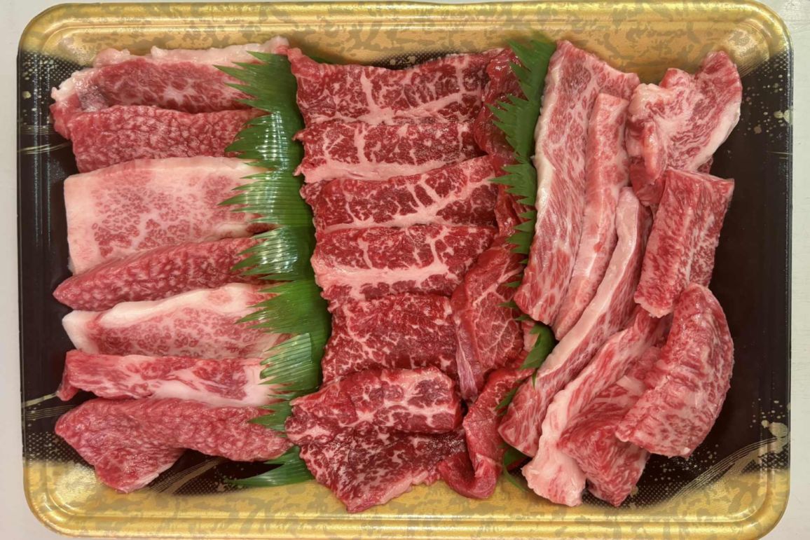 【みわ牛】高オレイン酸含有率60%のおすすめ３種焼肉用・お肉に合うソース ＆いのちのカレーのセット【送料無料】