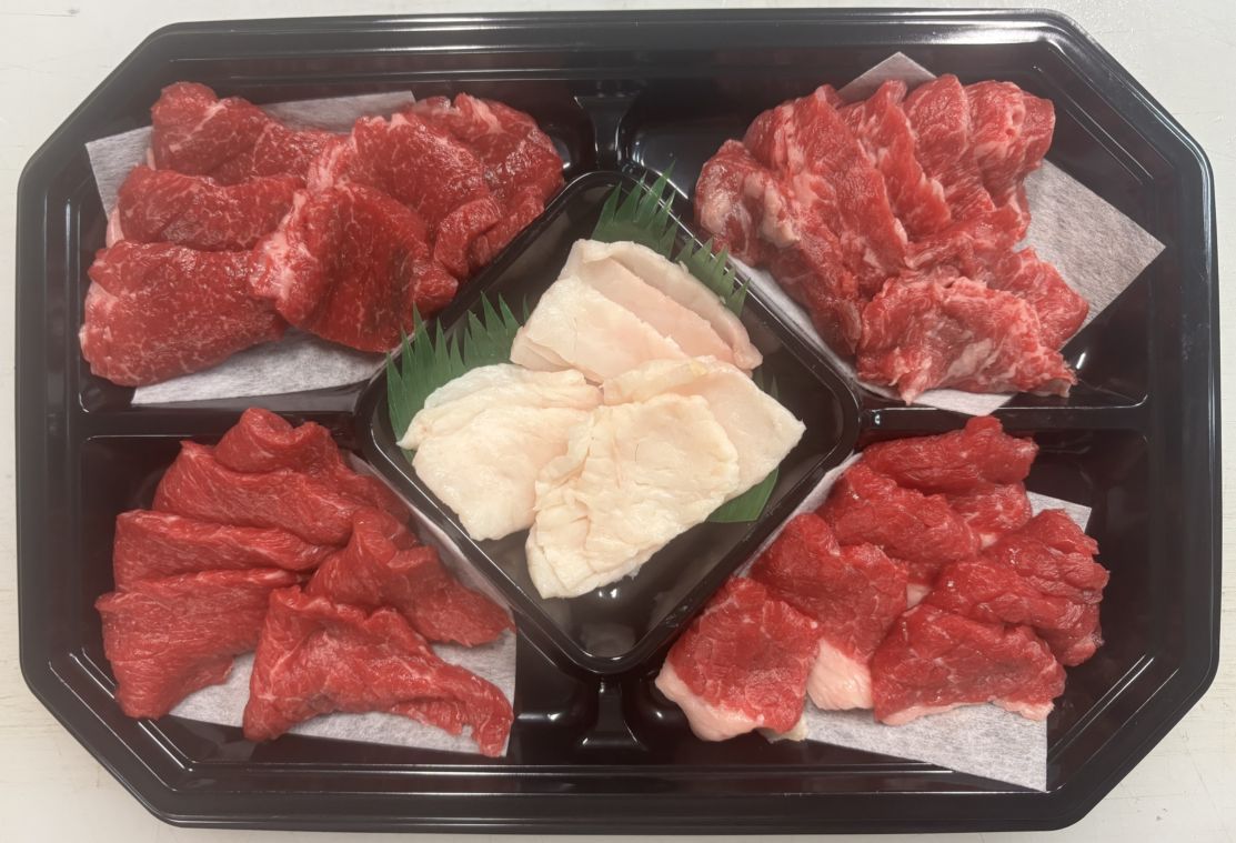 【みわ馬刺しおまかせ盛り合わせ】　カット済み　12/28(日)以降順次発送【送料無料】