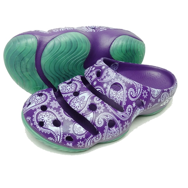 KEEN ヨギ　ペイズリー　美品　メンズサンダル KEEN キーン YOGUI ARTS THC ティーエイチシー ペイズリー柄