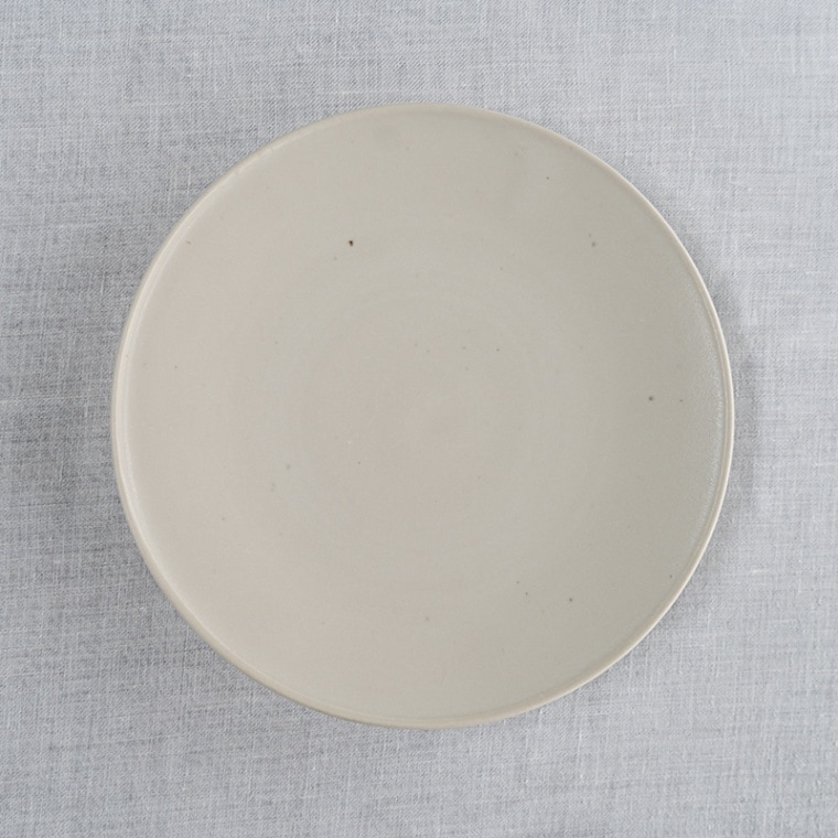 【個展予約商品】緑白釉6寸平皿　土井善男