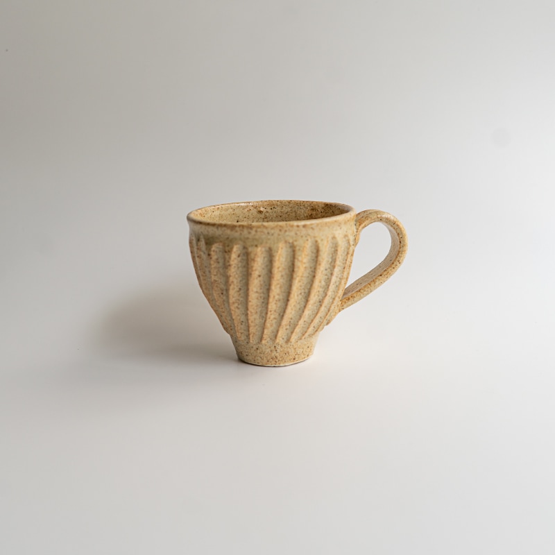 【個展】粉引削りマグカップ　及川静香