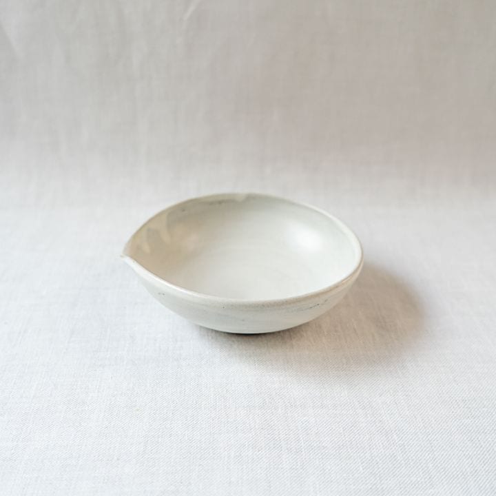 曇天釉片口小鉢　柳瀬和之