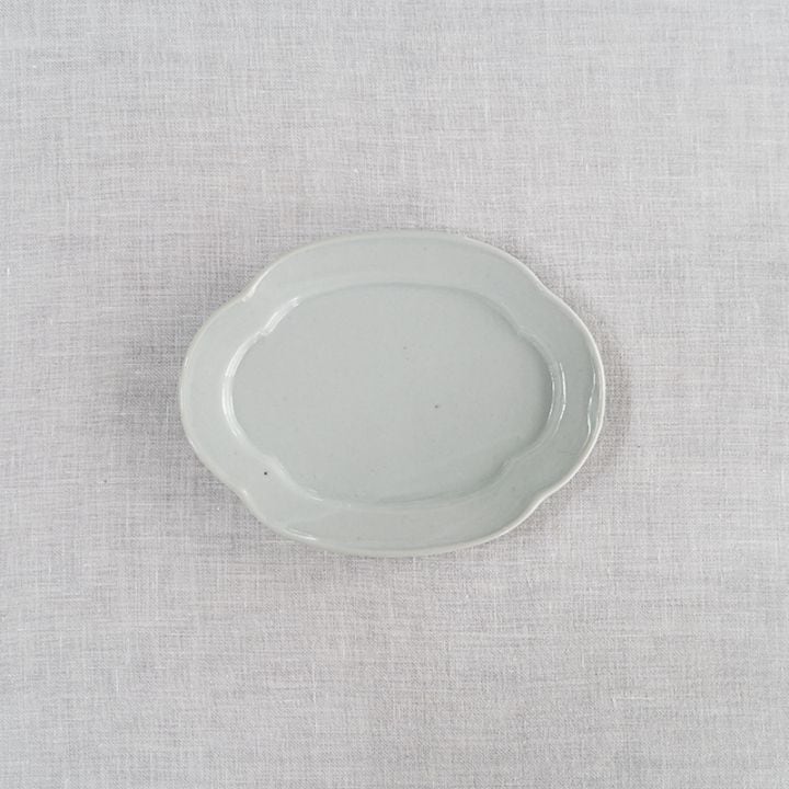 【個展予約商品】乳白釉木瓜板皿小　土井善男