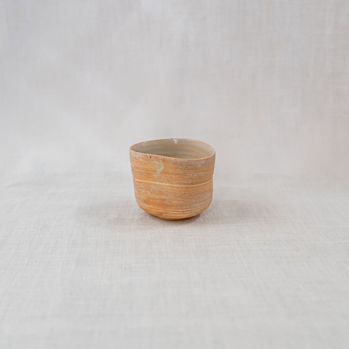 【個展商品1点もの】白磁ぐいのみ(J-5)　中里健太