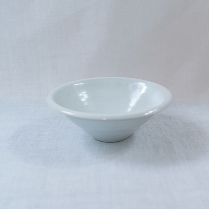 【個展商品】白磁丸縁ボウル(J-20)　中里健太
