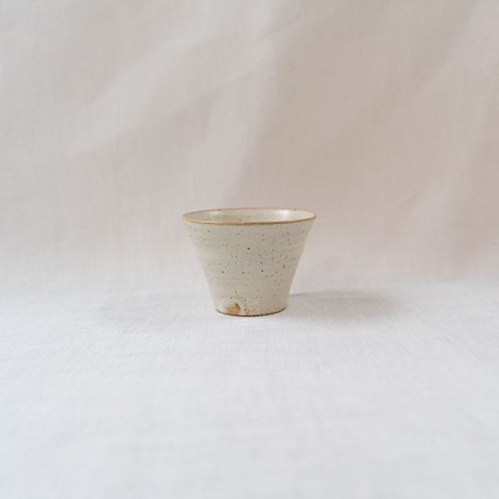 【個展商品】白釉カップ(J-27)　中里健太