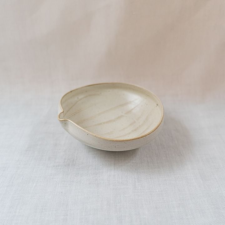 【個展予約商品】白釉擂鉢形皿　中里健太