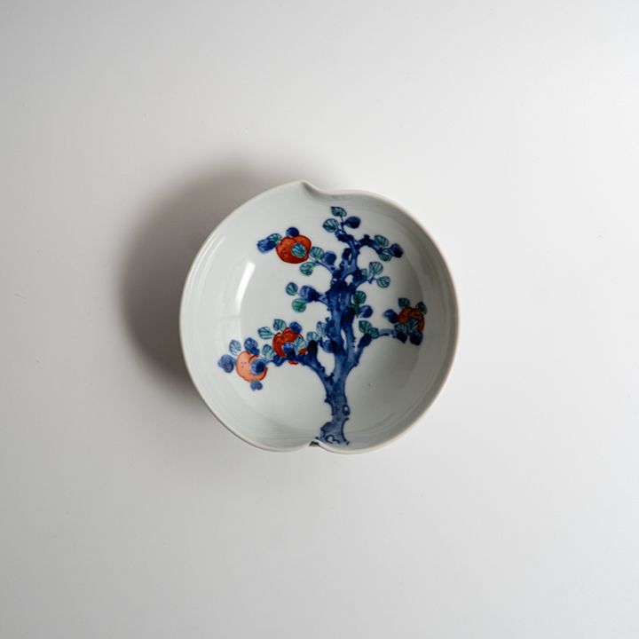 【個展】桃型皿色絵中（A）　萠窯