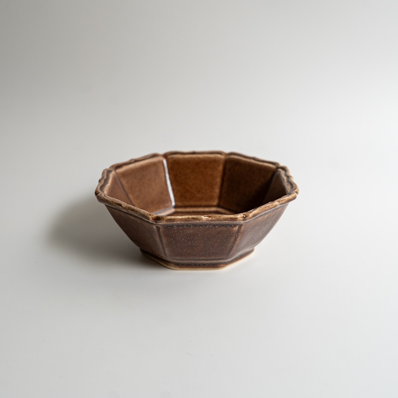 【個展予約商品】胡桃釉八角綾花鉢　渡辺信史