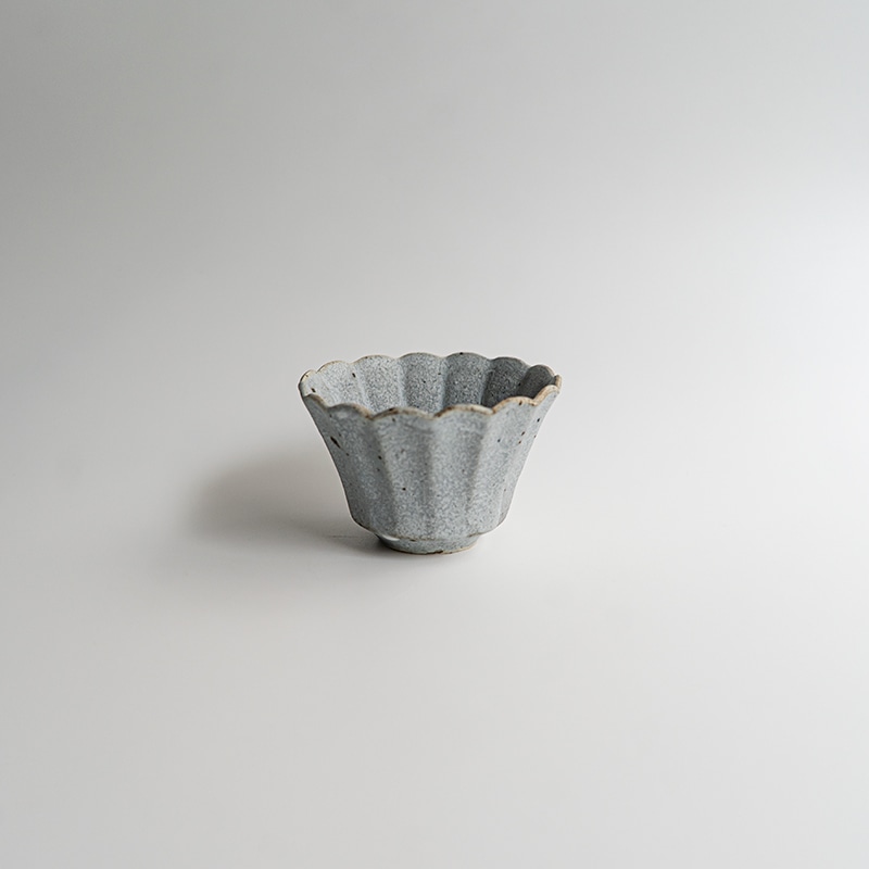 個展】淡青輪花豆鉢 関口憲孝 | すべての商品 | 【公式通販】器のある