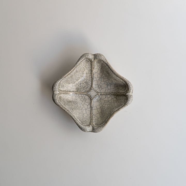 【藤原展】木瓜豆鉢 墨白　藤原純