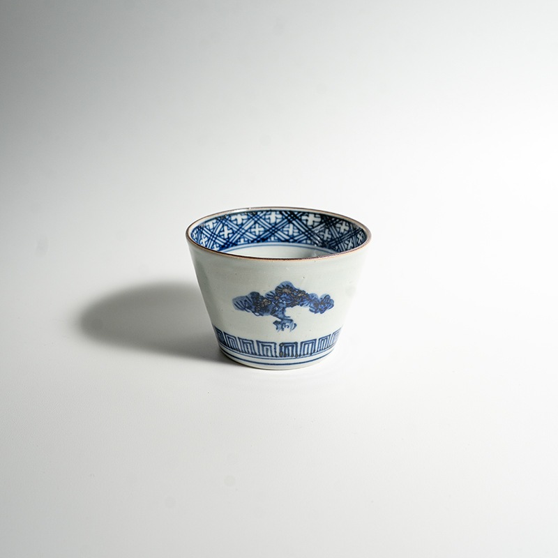 【個展】蕎麦猪口染付松と梅　萠窯