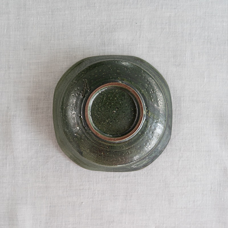 緑釉四方皿　中里健太