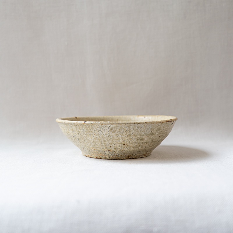 個展予約商品】ヒビ粉引取り鉢 尾形アツシ | すべての商品