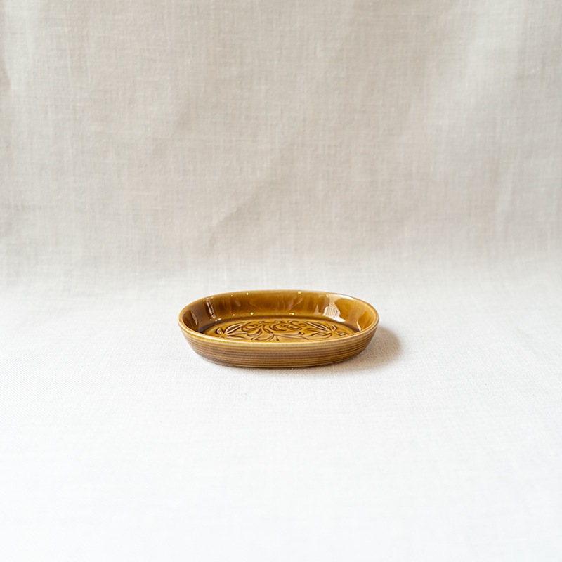 <器select>楕円小皿 キャメル