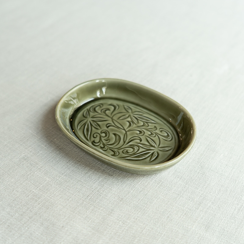 <器select>楕円小皿 緑