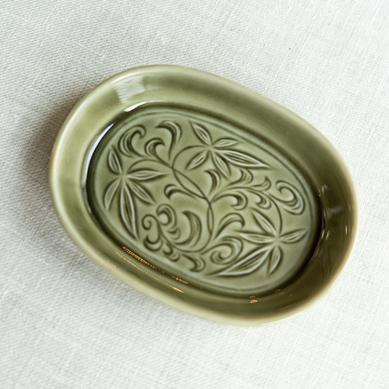 <器select>楕円小皿 緑