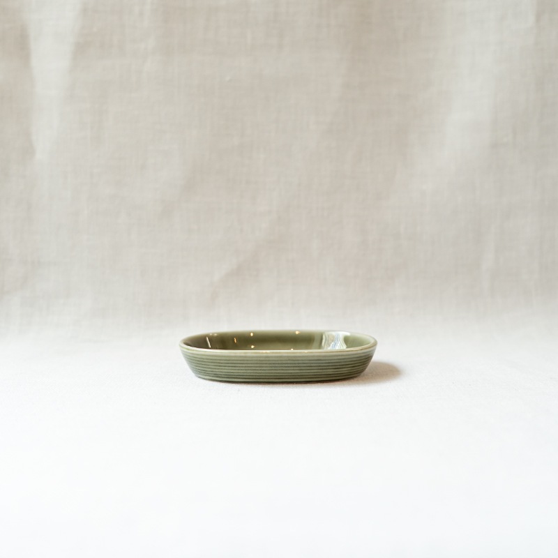 <器select>楕円小皿 緑