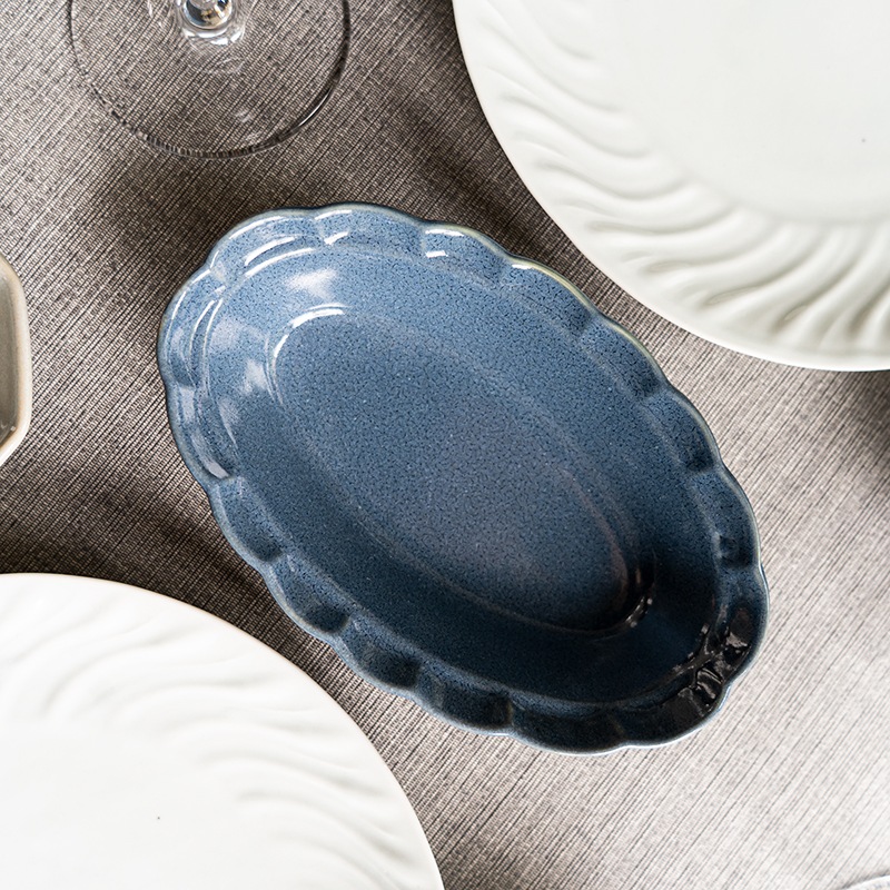 爽やかに食卓を飾るコーディネート