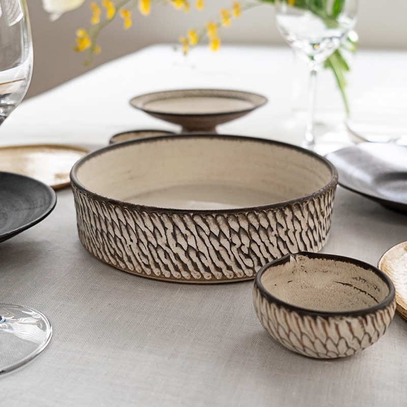 暖かい日差しが差し込むコーディネート